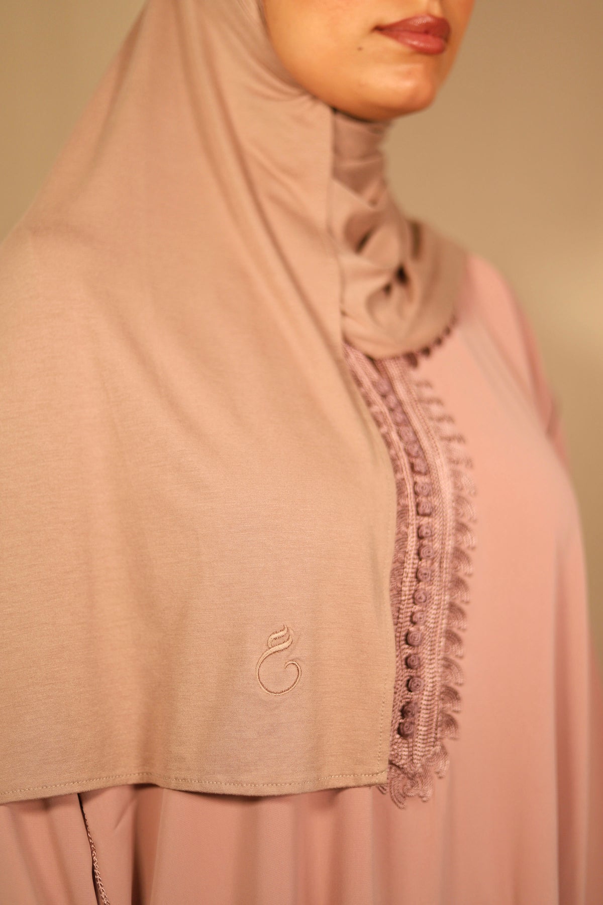 Bamboo Jersey Hijab Taupe